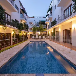 Apartment Virrey Eslava 120 Inside The Walled City, Pool, Jacuzzi & Near The Sea, Cartagena